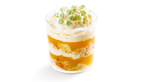 * Stollen-Apfel-Trifle