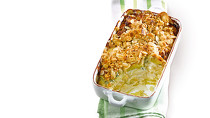 * Kartoffel-Sellerie-Apfel-Gratin „Altes Land“ mit Blauschimmelkäse & Knusperkruste